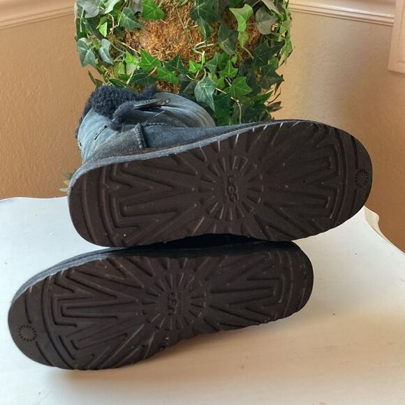 Ugg Bailey Triplet Button Tall Black Wash Black Snow Boots # 1874 Women’s Size 8 - Picture 11 of 16